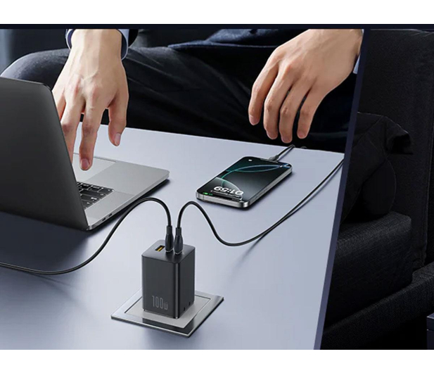 Baseus Ładowarka sieciowa EnerFill FE11 100W 2 x USB-C + USB-A - 1502071 - zdjęcie 4